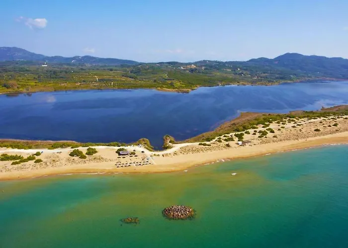 Vakantiehuis Luxury And Tranquility - Halicouna's Perfect Gem Chalikounas