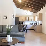 Hébergement de vacances Luxury And Tranquility - Halicouna's Perfect Gem