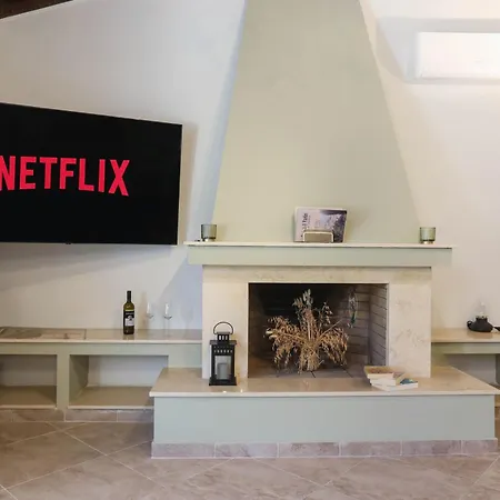 Luxury And Tranquility - Halicouna's Perfect Gem *