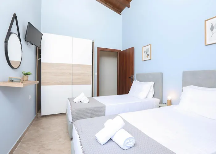 Luxury And Tranquility - Halicouna's Perfect Gem Halikúnasz